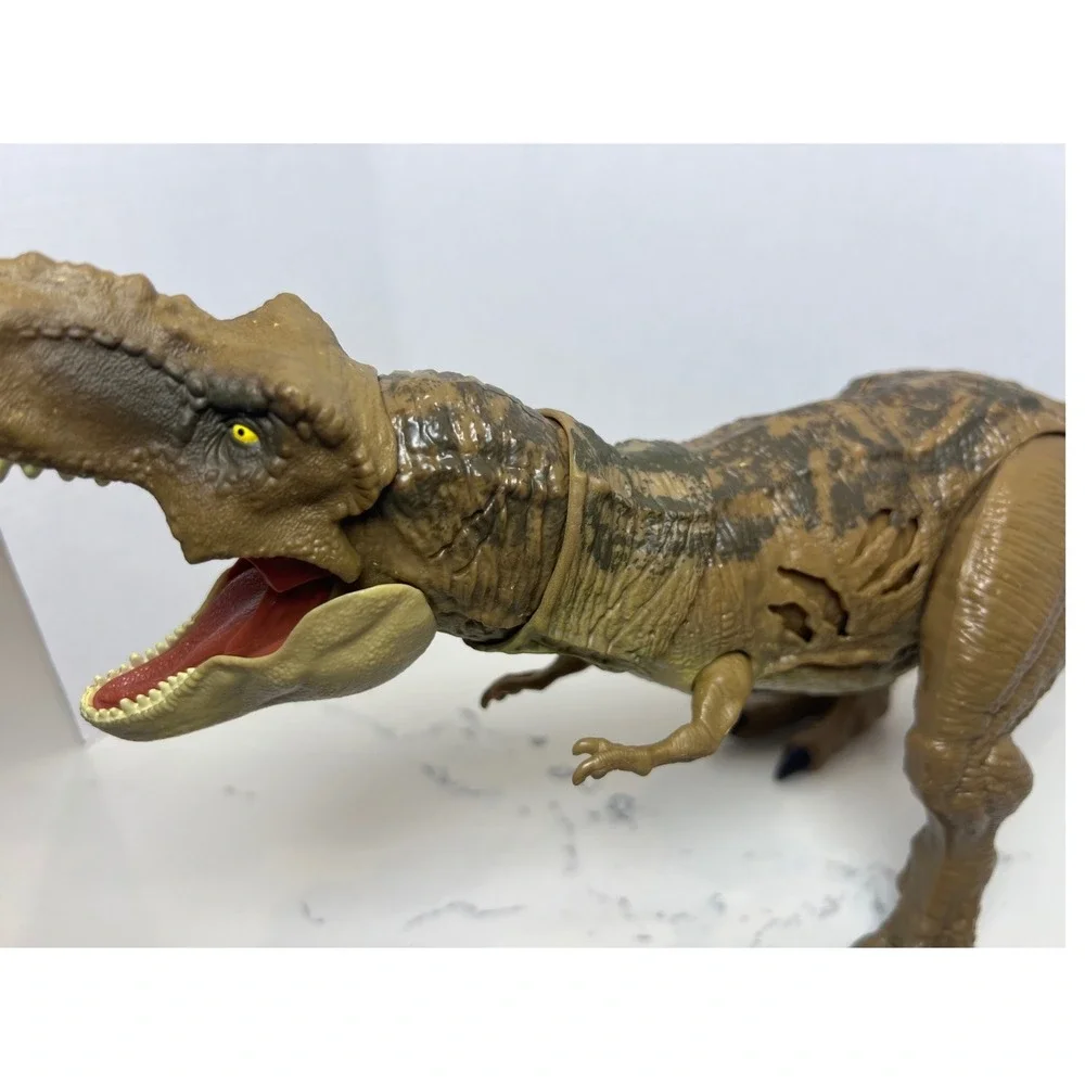 Mattel Jurassic World Extreme Damage Tyrannosaurus Rex T-Rex‎ Dinosaur Figure